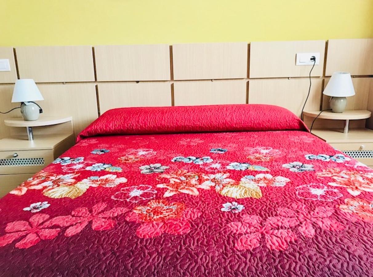 Apartamentos Boutique Valparaiso Oropesa del Mar Esterno foto